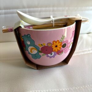 Care Bears Ceramic 20 0unce Noodle Bowl w/Bamboo Chopsticks And Spoon
